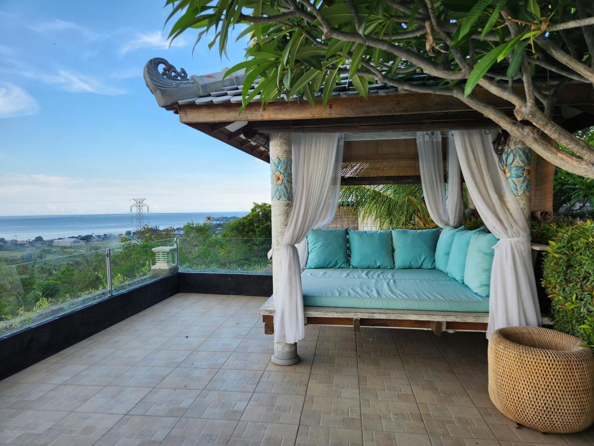 The Kayu Manis Villa Lovina  Exterior photo