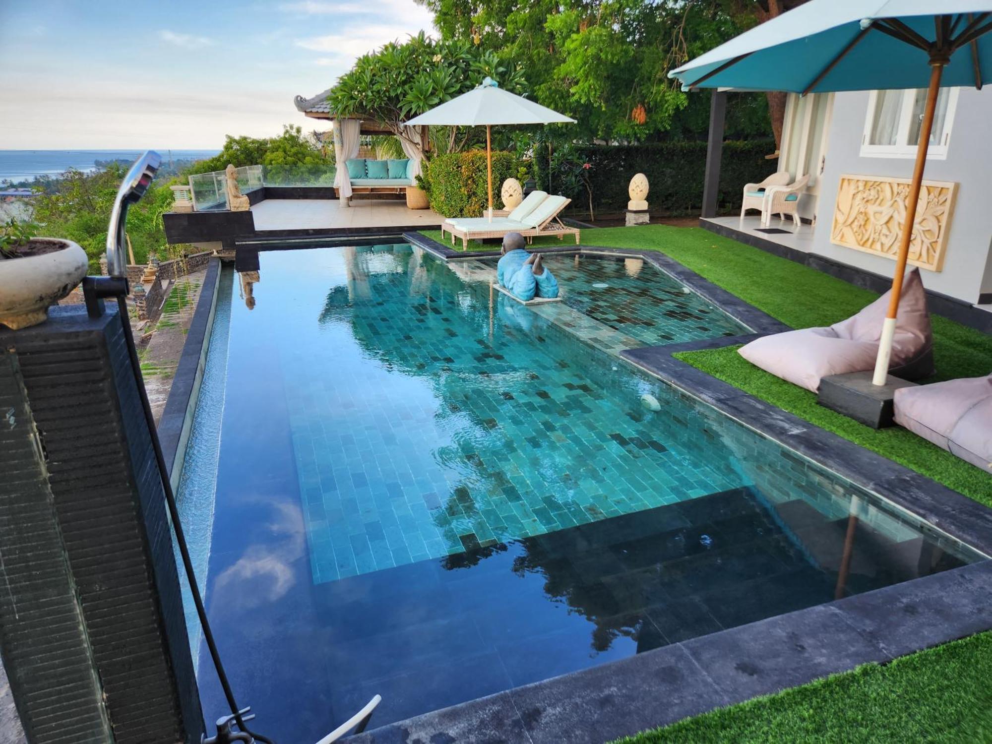 The Kayu Manis Villa Lovina  Exterior photo