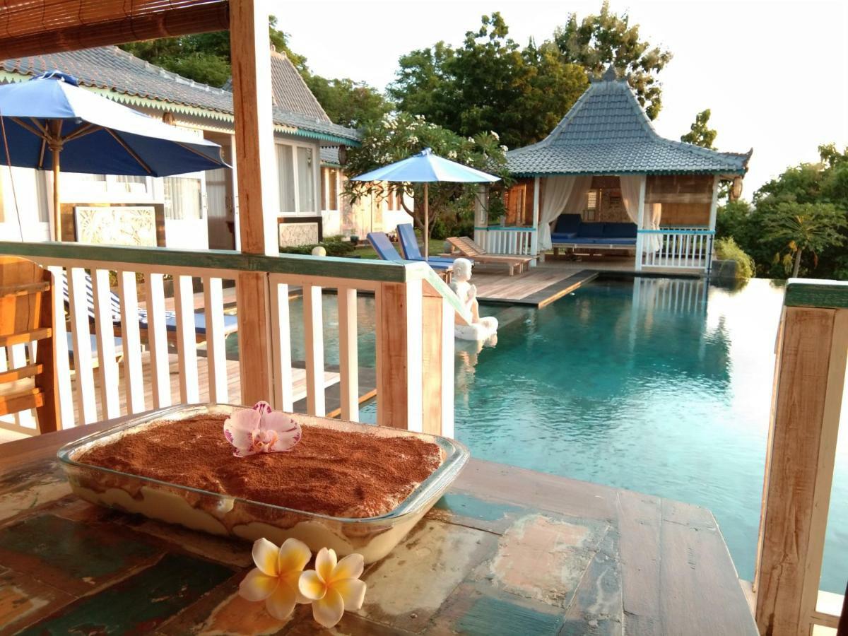 The Kayu Manis Villa Lovina  Exterior photo