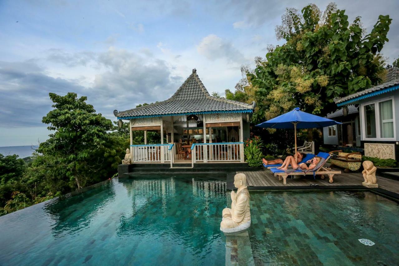 The Kayu Manis Villa Lovina  Exterior photo