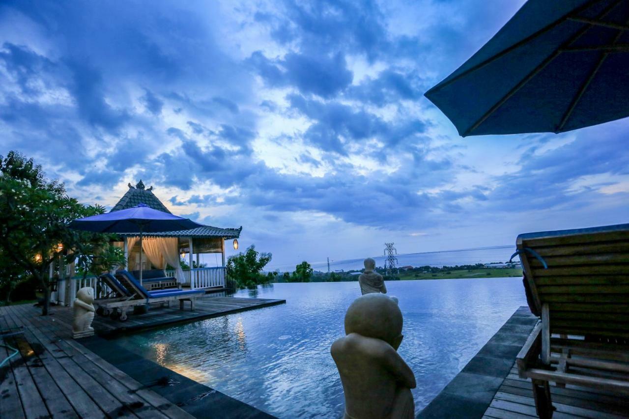 The Kayu Manis Villa Lovina  Exterior photo