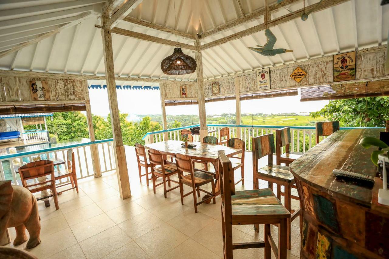 The Kayu Manis Villa Lovina  Exterior photo