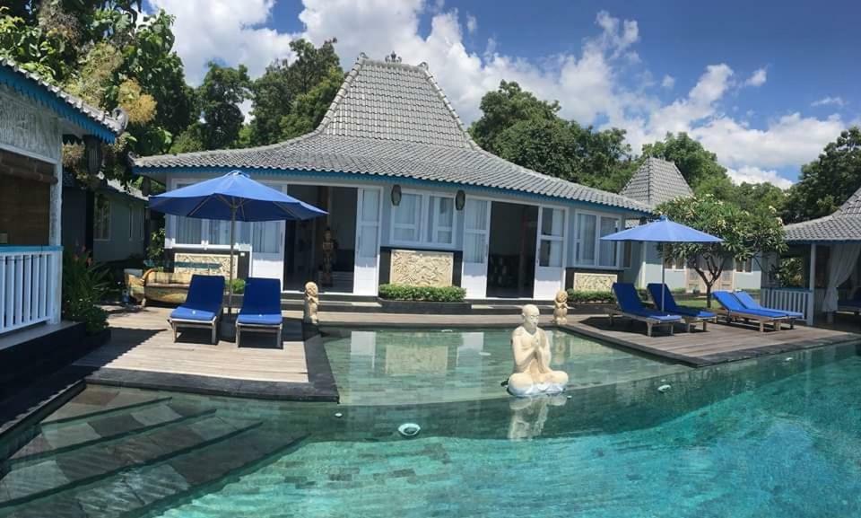 The Kayu Manis Villa Lovina  Exterior photo