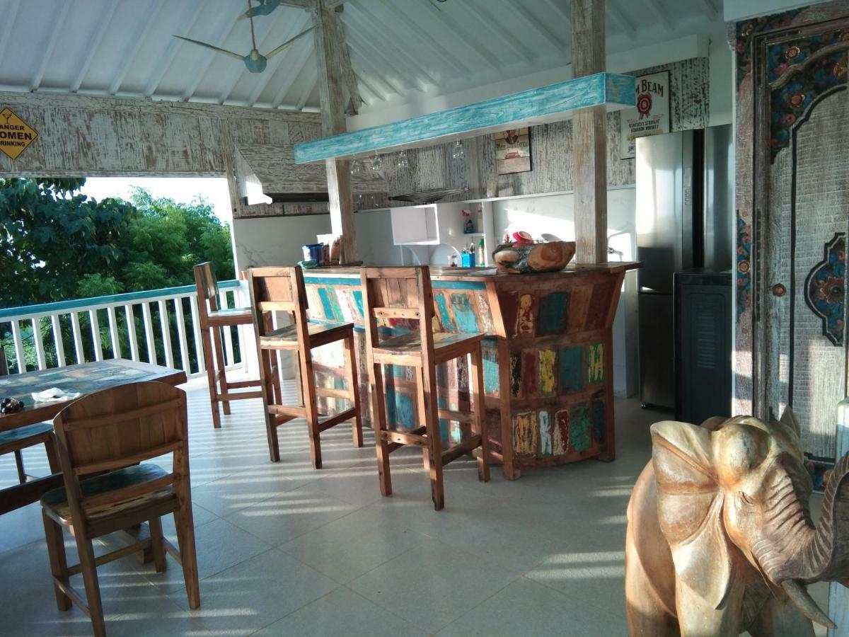 The Kayu Manis Villa Lovina  Exterior photo